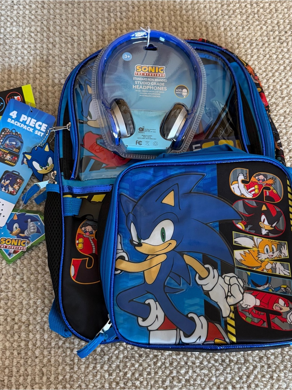 Sonic the Hedgehog 17" Backpack Lunch Tote and Headphones Set 3-Piece Blue NEW